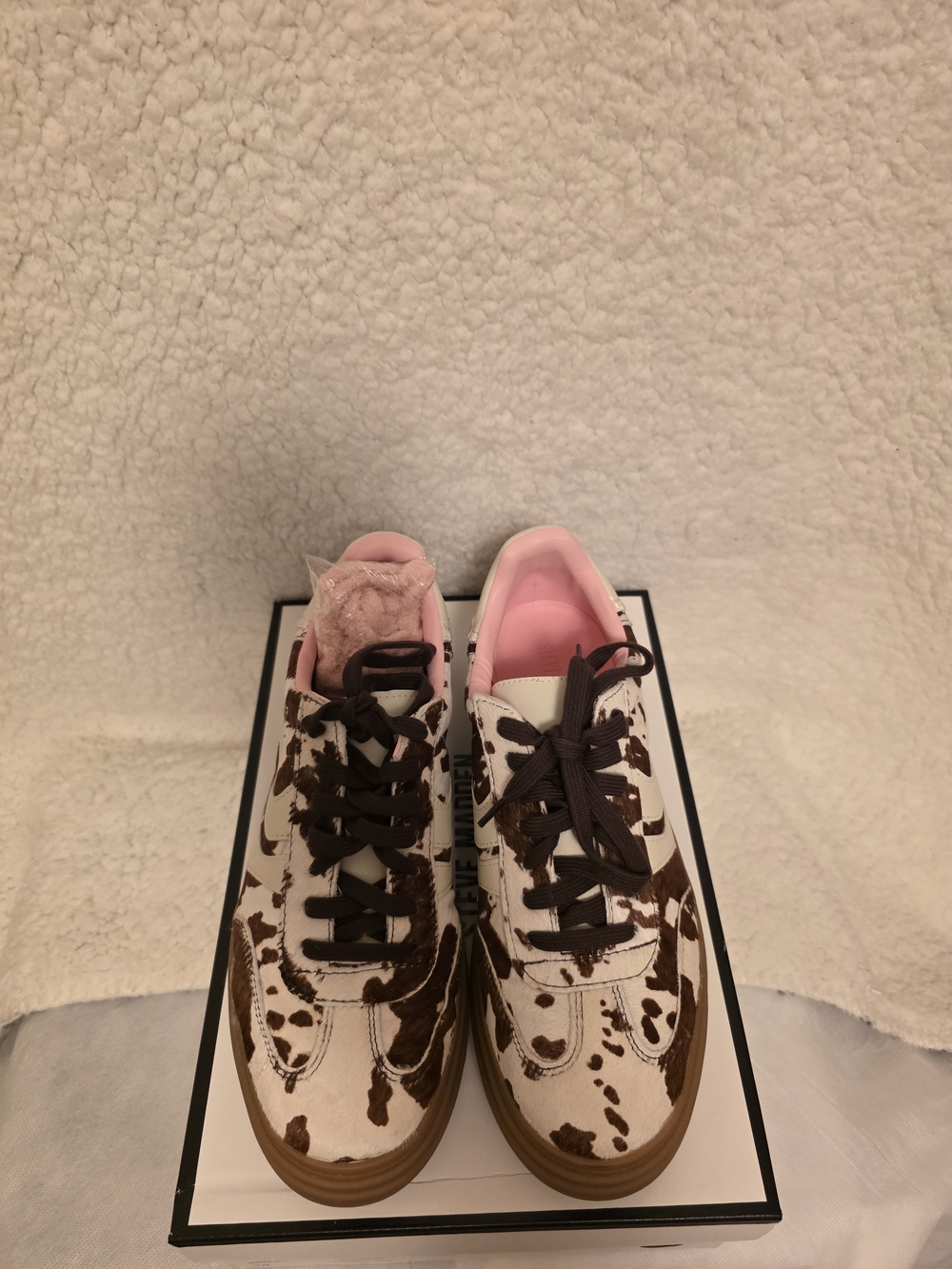 Women Cow-Print Sneakers in Pink and Brown